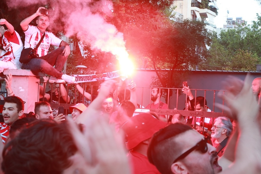 Conference League, Conference League Τελικός, Ολυμπιακός Φιορεντίνα, Ολυμπιακός, Πειραιάς