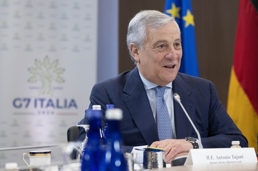 Antonio_Tajani_ba734.jpg