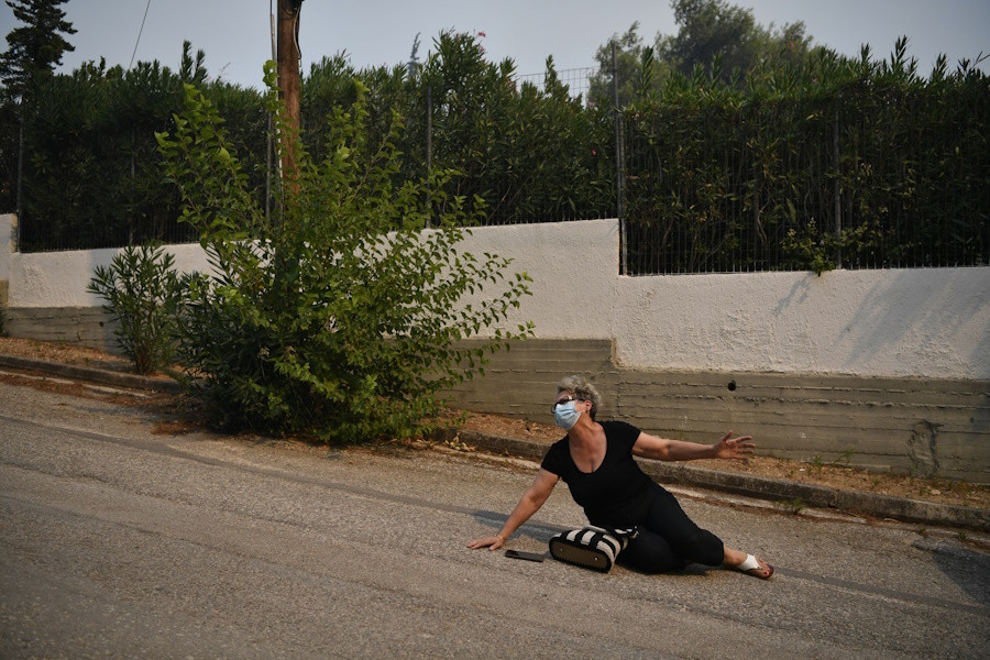 Φωτιά Στην Αττική, Φωτιά