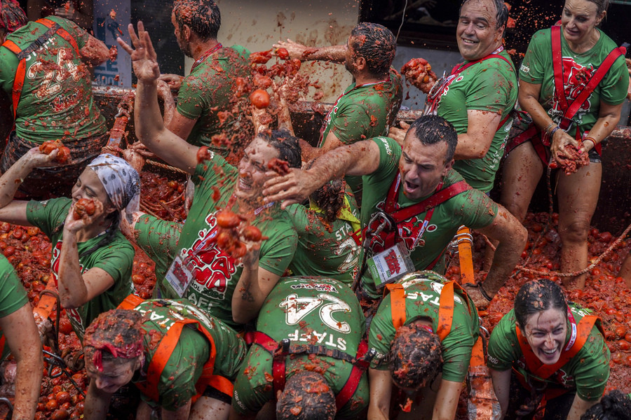 Spain_Tomatina4_3d2a3.jpg