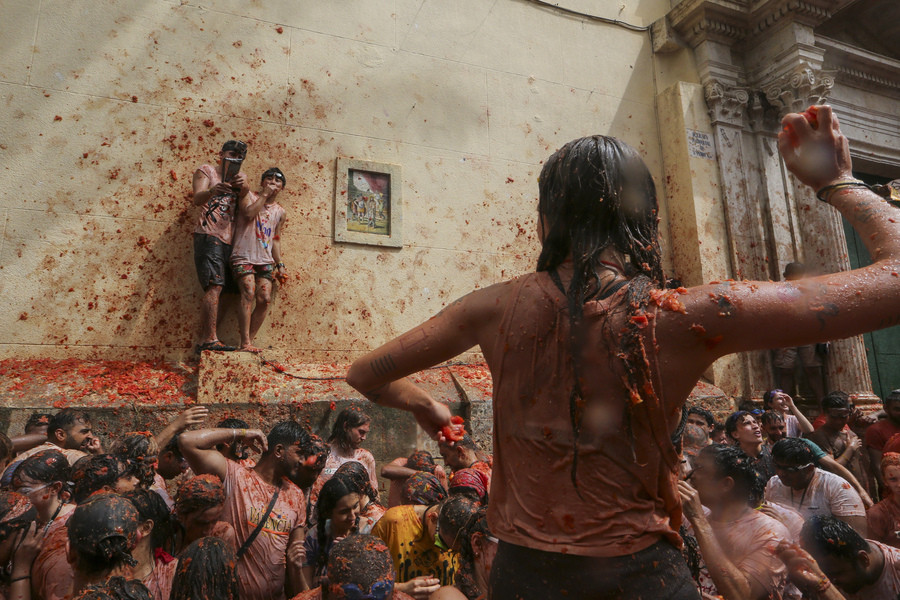 Spain_Tomatina7_b4e16.jpg