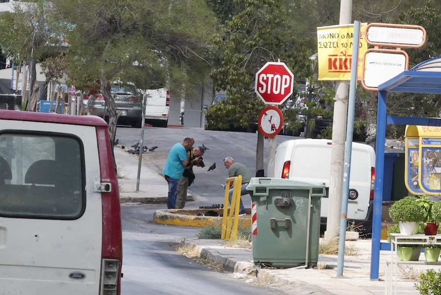 Οδηγός μηχανής πέταξε τσάντα με χειροβομβίδες ύστερα από καταδίωξη στο Κερατσίνι, 31 Αυγούστου 2024