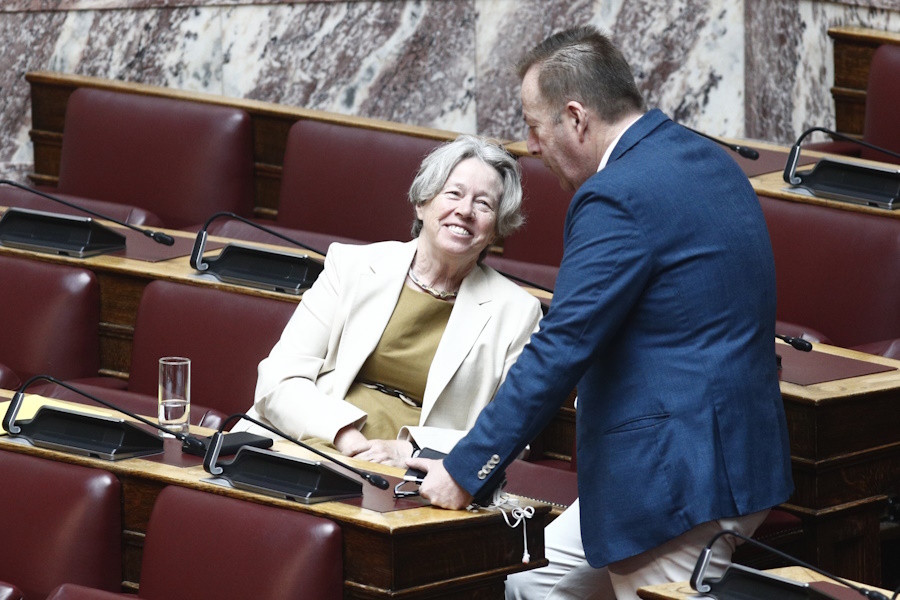 Στα βουλευτικά έδρανα της Νέας Αριστεράς η Αθηνά Λινού, 9 Σεπτεμβρίου 2024