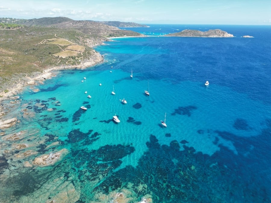 Άποψη της Côte d'Azur (Κυανή Ακτή) στη γαλλική Ριβιέρα