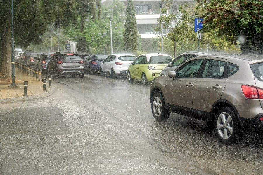 καιροσ, βροχη, ποτε χαλαει ο καιροσ, μαρουσακησ καιροσ, ποτε θα βρεξει