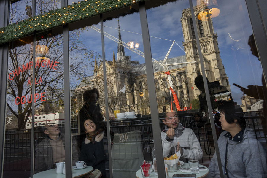 notre_dame_59ca8.jpg