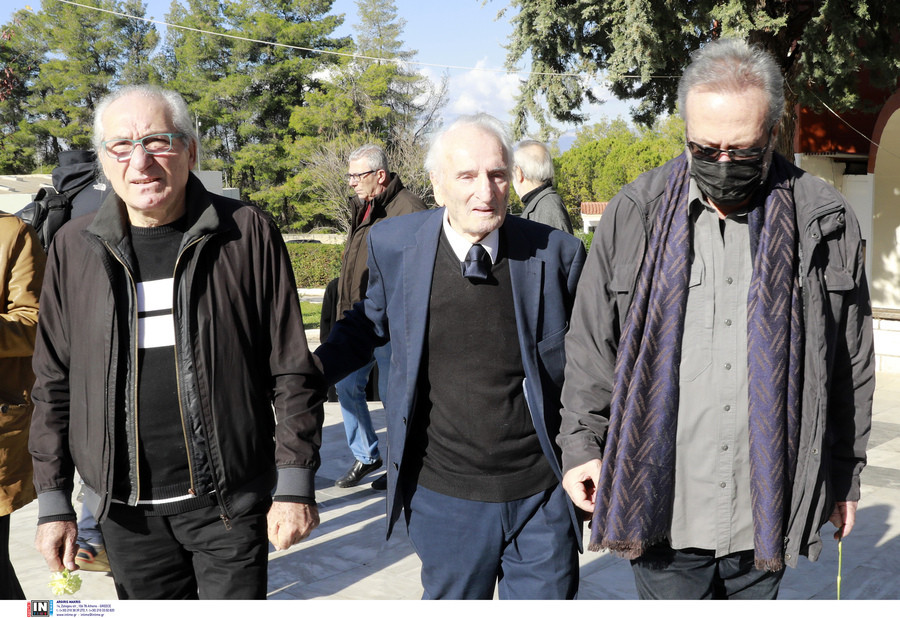 kideia-georgousopoulou16_392bd.jpg