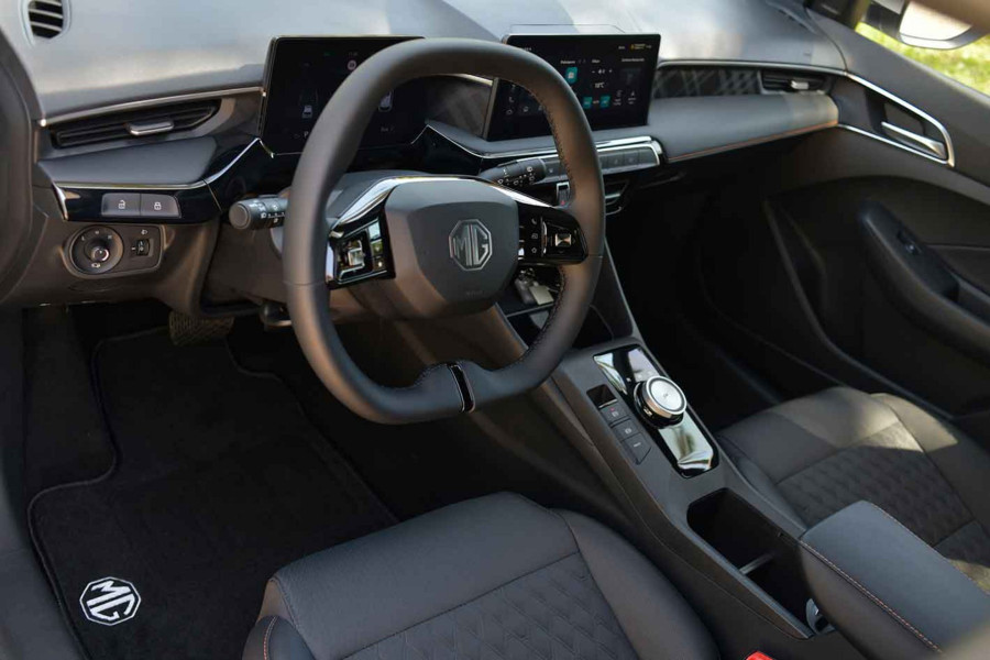 imgadvert3_b3516.jpg