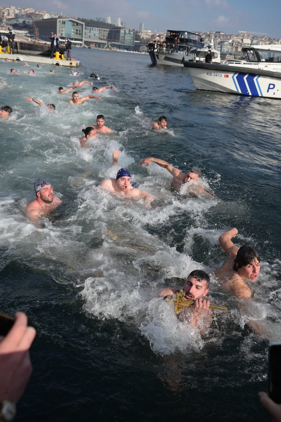 Ο Νίκος Ανδρουλάκης στο Φανάρι για τον εορτασμό των Θεοφανείων