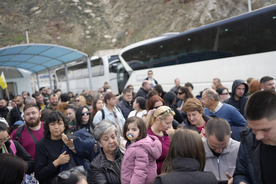 santorini-seismoi12_050b3.jpg