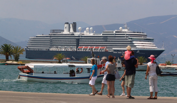 Έρχονται μέτρα στα λιμάνια για την κρουαζιέρα λόγω υπερτουρισμού - Τέλος οι φθηνές χρεώσεις