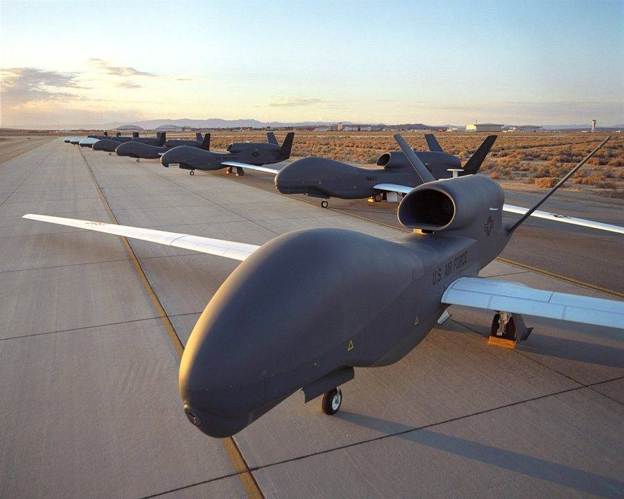 Αεροσκάφος τύπου RQ-4 Global Hawk της εταιρείας Northrop Grumman