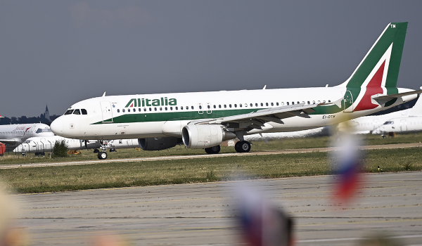 Η Alitalia επιστρέφει στο ιταλικό Δημόσιο – Τι ισχύει για όσους έχουν αγοράσει εισιτήριο