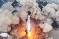 Εντυπωσιακές εικόνες από την τέταρτη δοκιμαστική πτήση του διαστημοπλοίου Starship της SpaceX