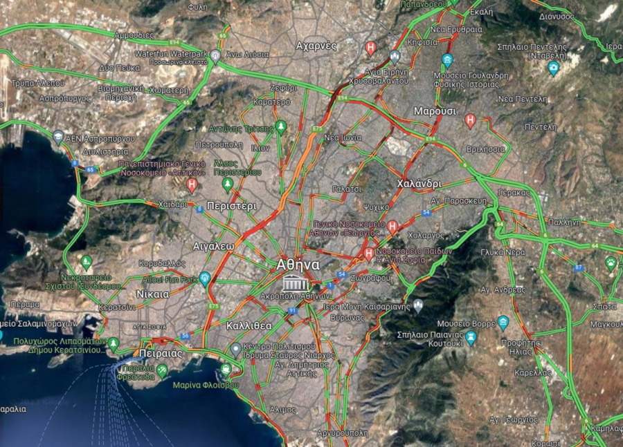 Κίνηση τώρα: Μποτιλιάρισμα σε Κηφισίας, Κηφισό και Αττική οδό (Χάρτης)