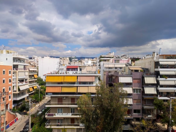 Φοιτητική στέγη με ενοίκια - «φωτιά»: Οι τιμές σε Αθήνα, Θεσσαλονίκη και άλλες πόλεις (Πίνακες)
