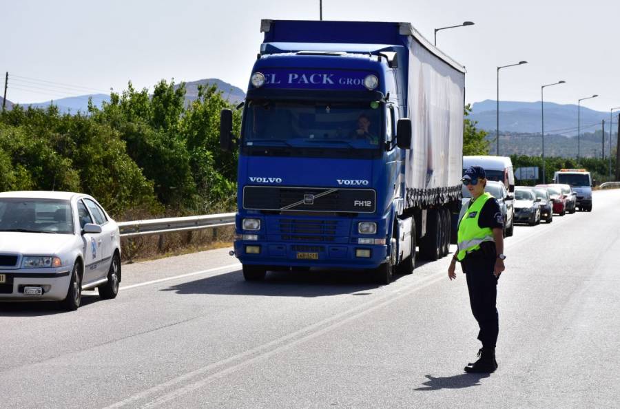 Ρεβεγιόν στις εθνικές οδούς θα κάνει η Τροχαία