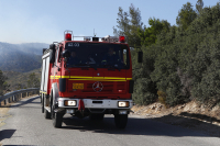 Φωτιά στην Εύβοια: Πυροσβεστικό όχημα έπεσε σε χαράδρα - Με τραύματα ο οδηγός