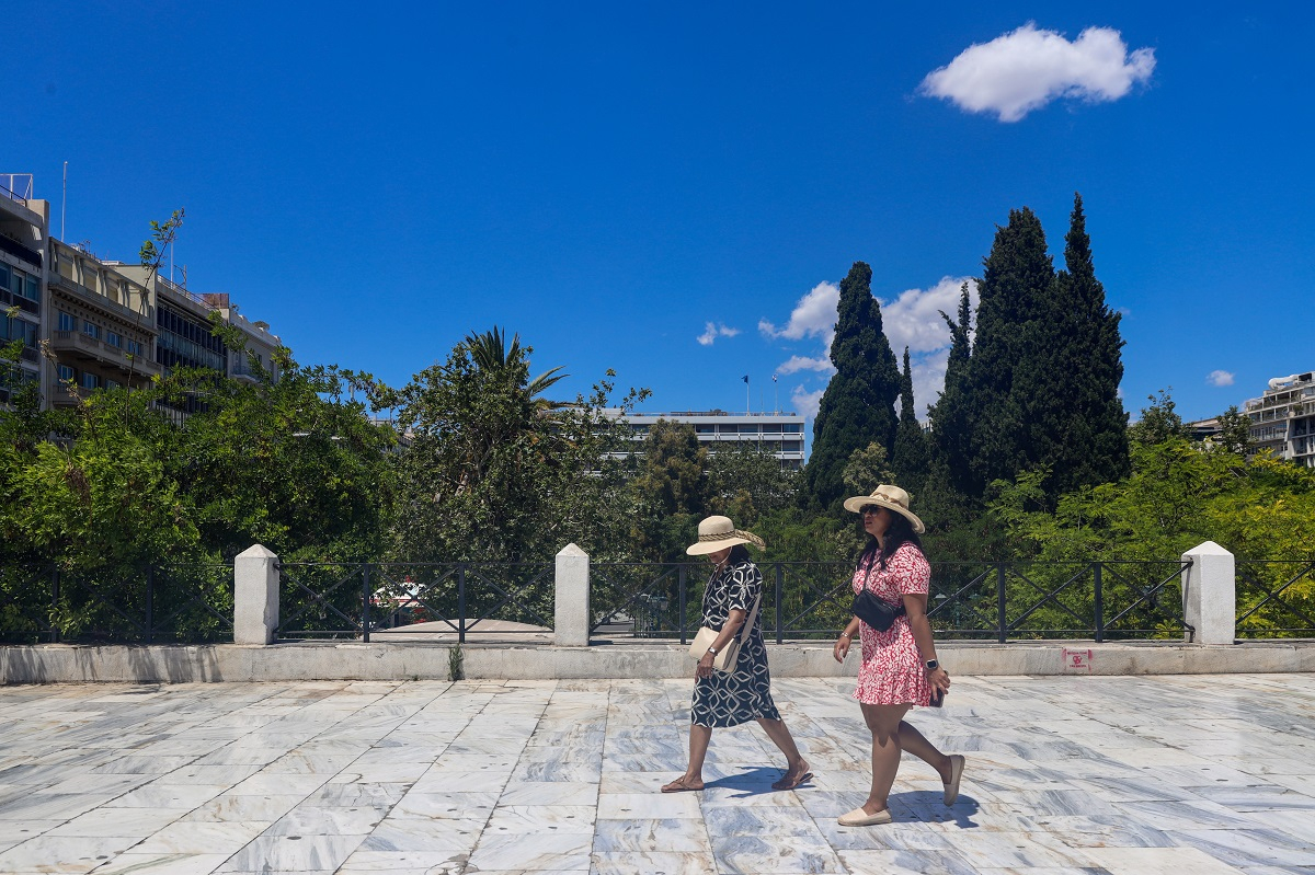 Προειδοποίηση Μαρουσάκη: Επιστρέφει η αφρικανική σκόνη μαζί με τα 37άρια