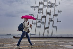 Πότε θα πέσει η θερμοκρασία - Η νέα πρόγνωση για τον καιρό