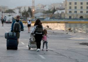 ΤτΕ: Στα 14,2 δισ. ευρώ οι ταξιδιωτικές εισπράξεις στο εννεάμηνο