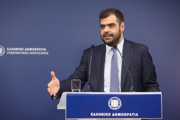 Μαρινάκης για Novartis: «Γιατί φοβάται ο ΣΥΡΙΖΑ να βγουν οι κουκούλες;»