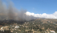 Μαίνεται η φωτιά στην Άνδρο – Εκκενώθηκαν 4 οικισμοί, άνεμοι 8 μποφόρ και ενισχύσεις από Αθήνα