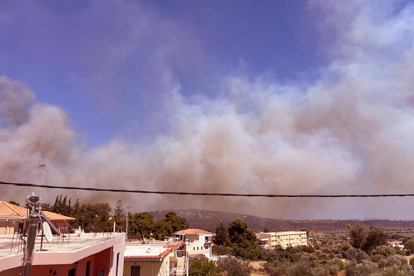 Αντιπεριφερειάρχης Αργολίδας στο iEidiseis για τη φωτιά στο Κρανίδι: «Μέτωπο από 4 πλευρές και ζημιές»