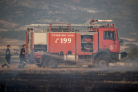 Φωτιά στο Κιλκίς: Καίει κοντά σε στρατόπεδα έξω από το Πολύκαστρο