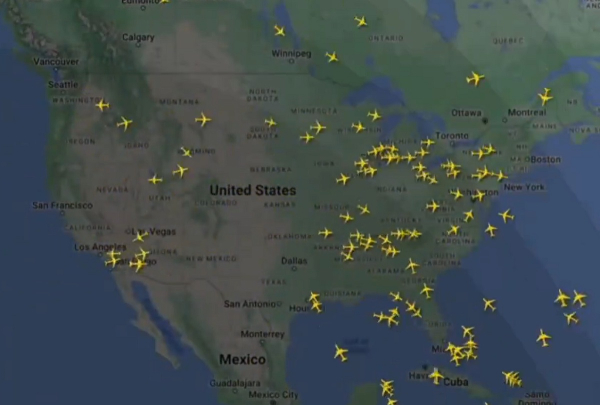 Πώς «εξαφανίστηκαν» οι πτήσεις μετά το ψηφιακό μπλακ άουτ - Εκπληκτικό βίντεο timelapse