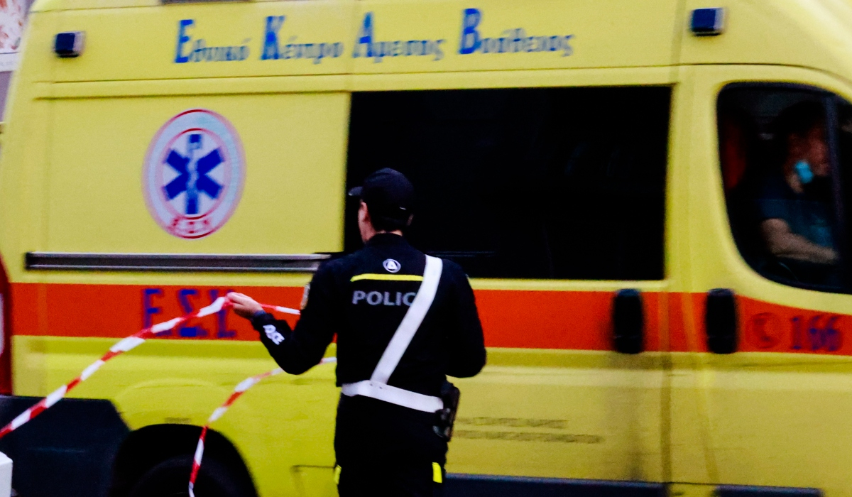 Τροχαίο στη λεωφόρο Αθηνών: IX παρέσυρε και εγκατέλειψε νεαρή σοβαρά τραυματισμένη
