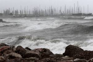 Κακοκαιρία σήμερα με καταιγίδες και χιόνια στα ορεινά