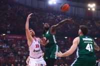 Basket League: Η ΚΕΔ απέρριψε το αίτημα για νέα κλήρωση διαιτητών στον 4ο τελικό Ολυμπιακός - Παναθηναϊκός