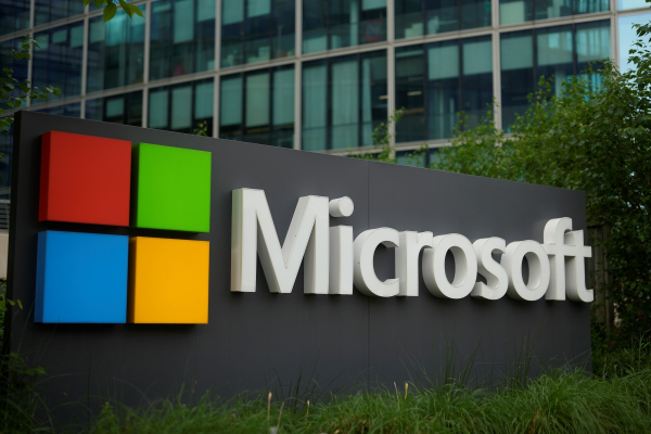 Κομισιόν κατά Microsoft για το μπλακ άουτ – Αλληλοκατηγορίες και παρασκήνιο για το διεθνές χάος