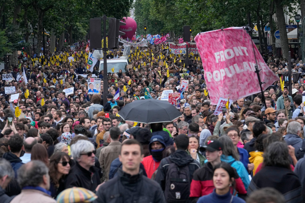 Γαλλία: Πλήθος κόσμου στις διαδηλώσεις κατά της ακροδεξιάς - 250.000 στο Παρίσι (Βίντεο, Εικόνες)