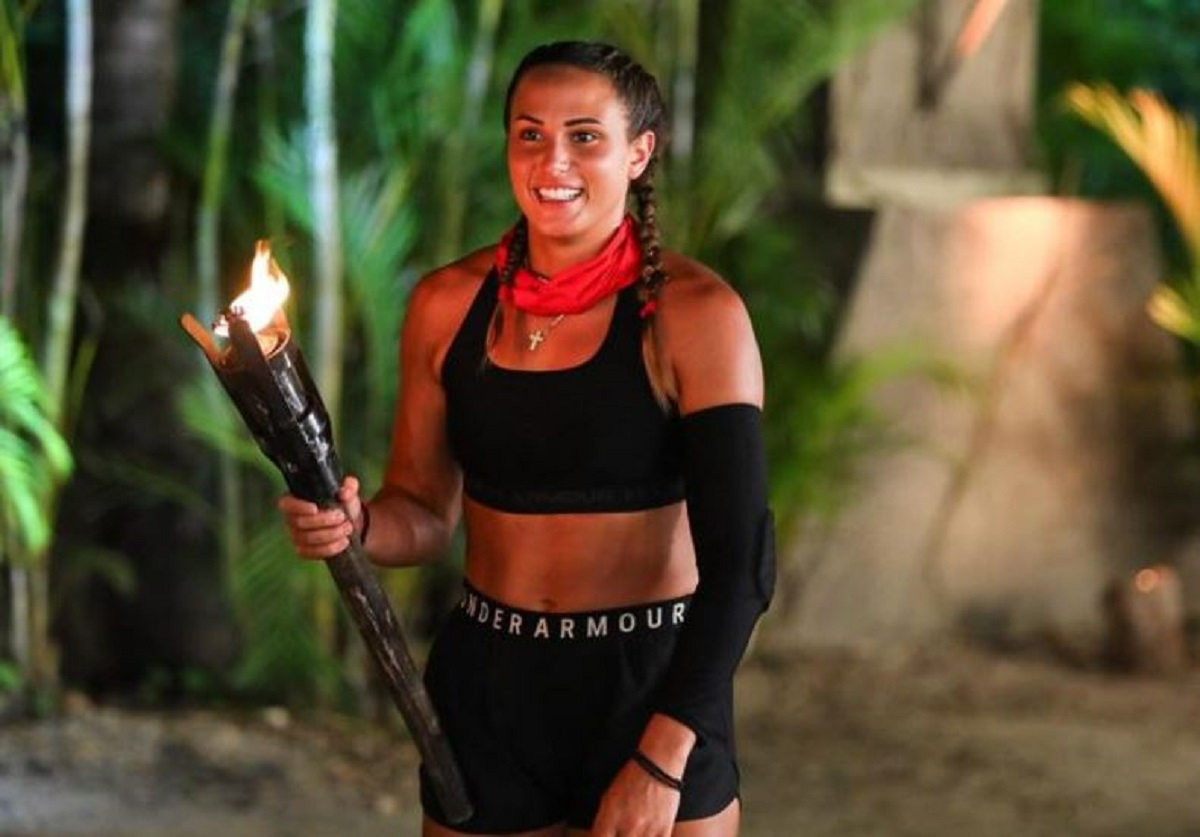 Survivor 2024: Η Ασημίνα στην αγκαλιά της γιαγιάς Ασήμως «Τα δύο βουνά»