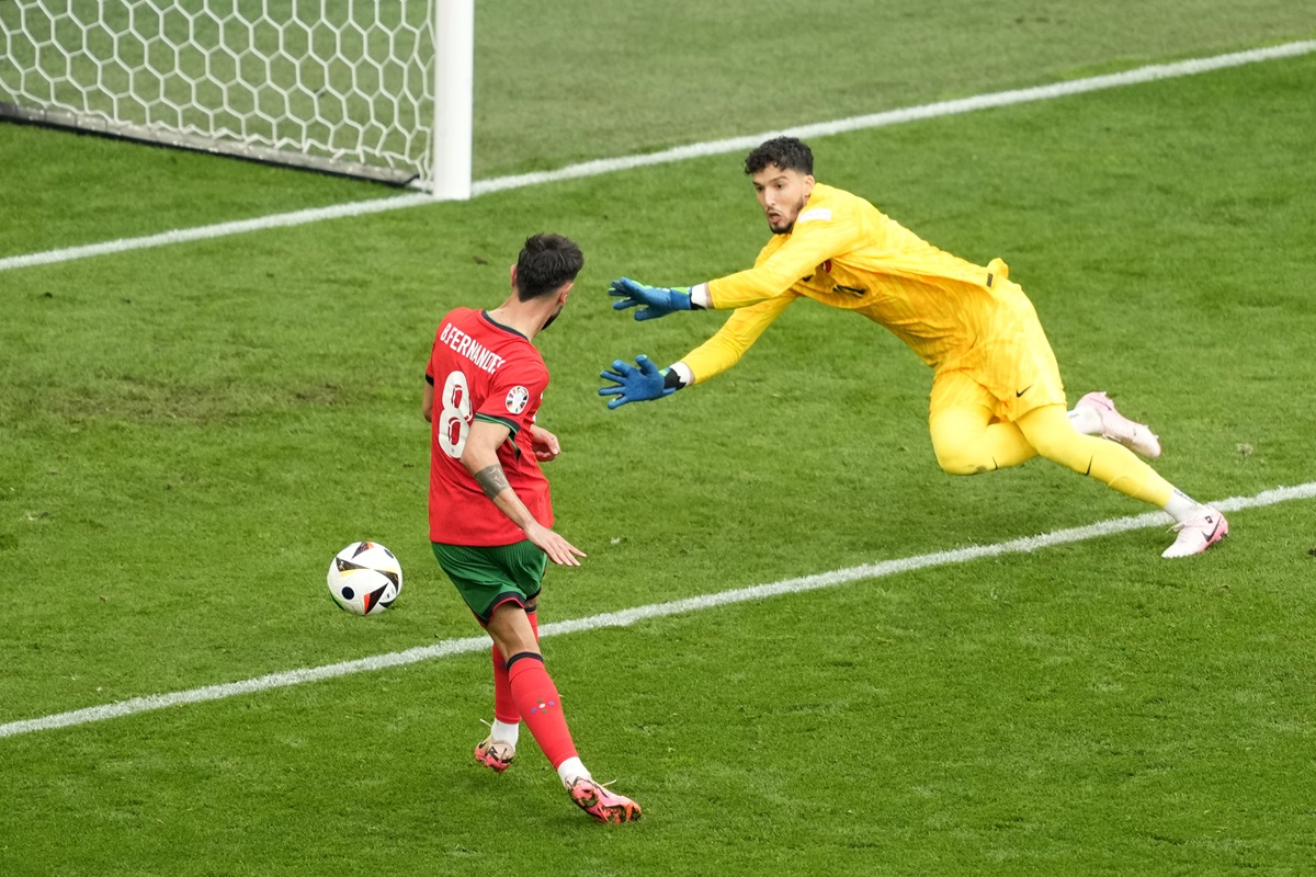 Euro 2024: Η Πορτογαλία «σβηστά» στους 16, η Τουρκία σε τελικό πρόκρισης