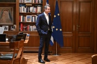 Κάτι ετοιμάζει στο Μαξίμου ο Κ. Μητσοτάκης