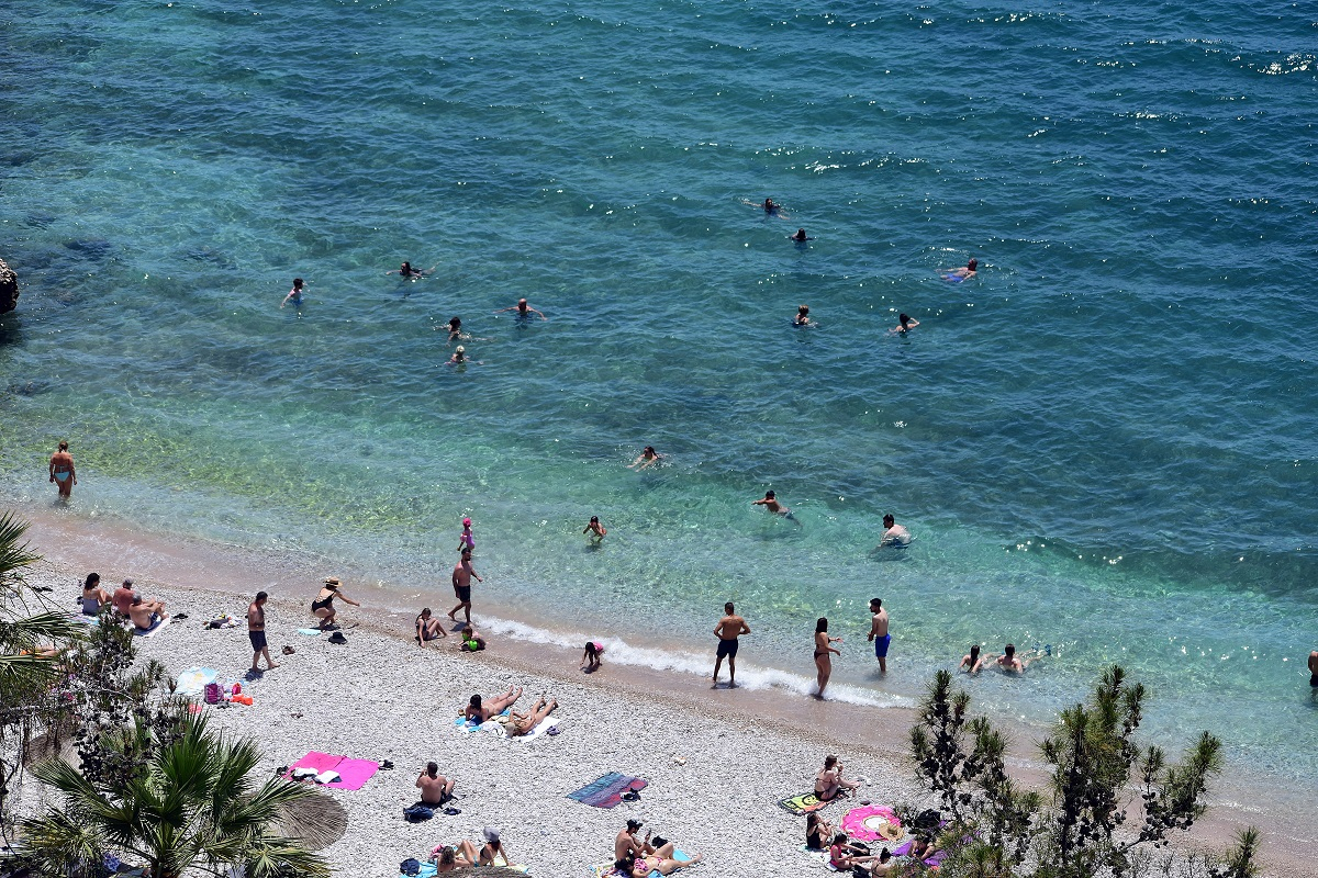 Έντονος, παρατεταμένος και ασυνήθιστος καύσωνας - 5 μέρες «κόλαση» και στην Αθήνα