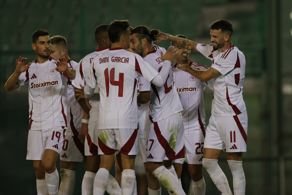 Athens Kallithea - Ολυμπιακός 0-1: Έλυσε το «γόρδιο δεσμό» ο Βέλντε