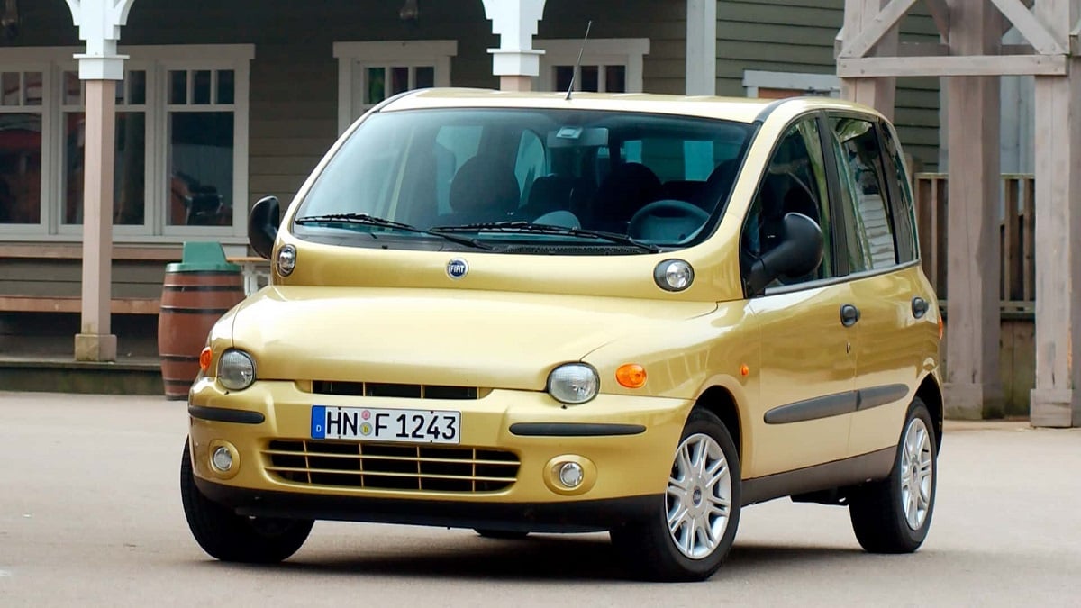 Το εξαθέσιο Fiat Multipla