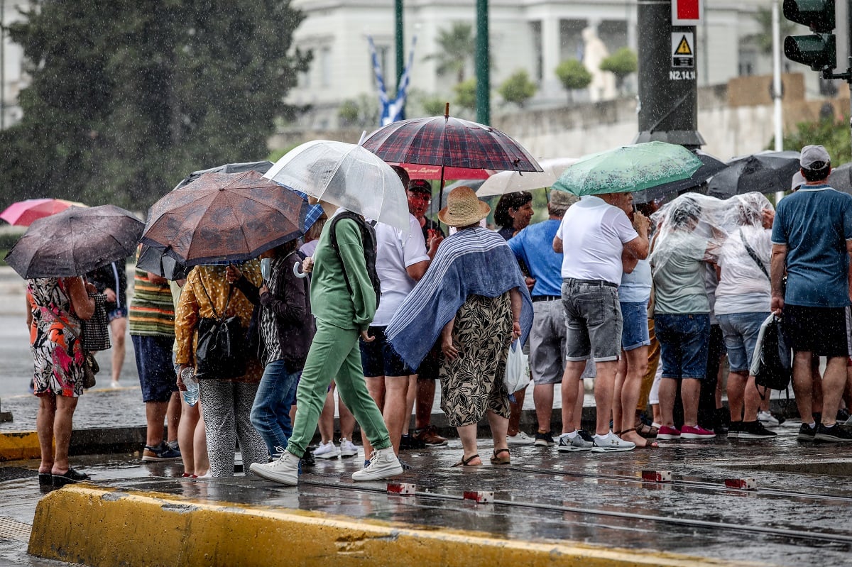 Στην Αττική η κακοκαιρία: Δύο ώρες με βροχές - Έκτακτη πρόγνωση