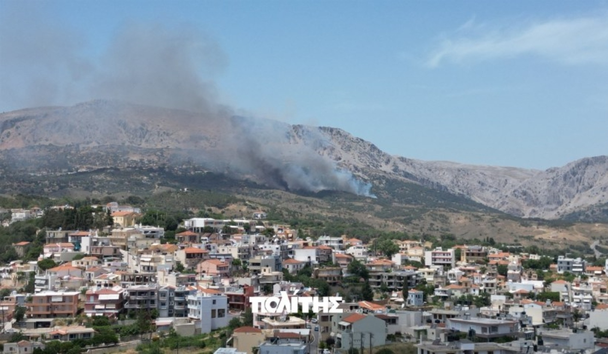 Φωτιά στη Χίο: Μήνυμα 112 για εκκένωση - Βίντεο από τη μάχη με τις φλόγες
