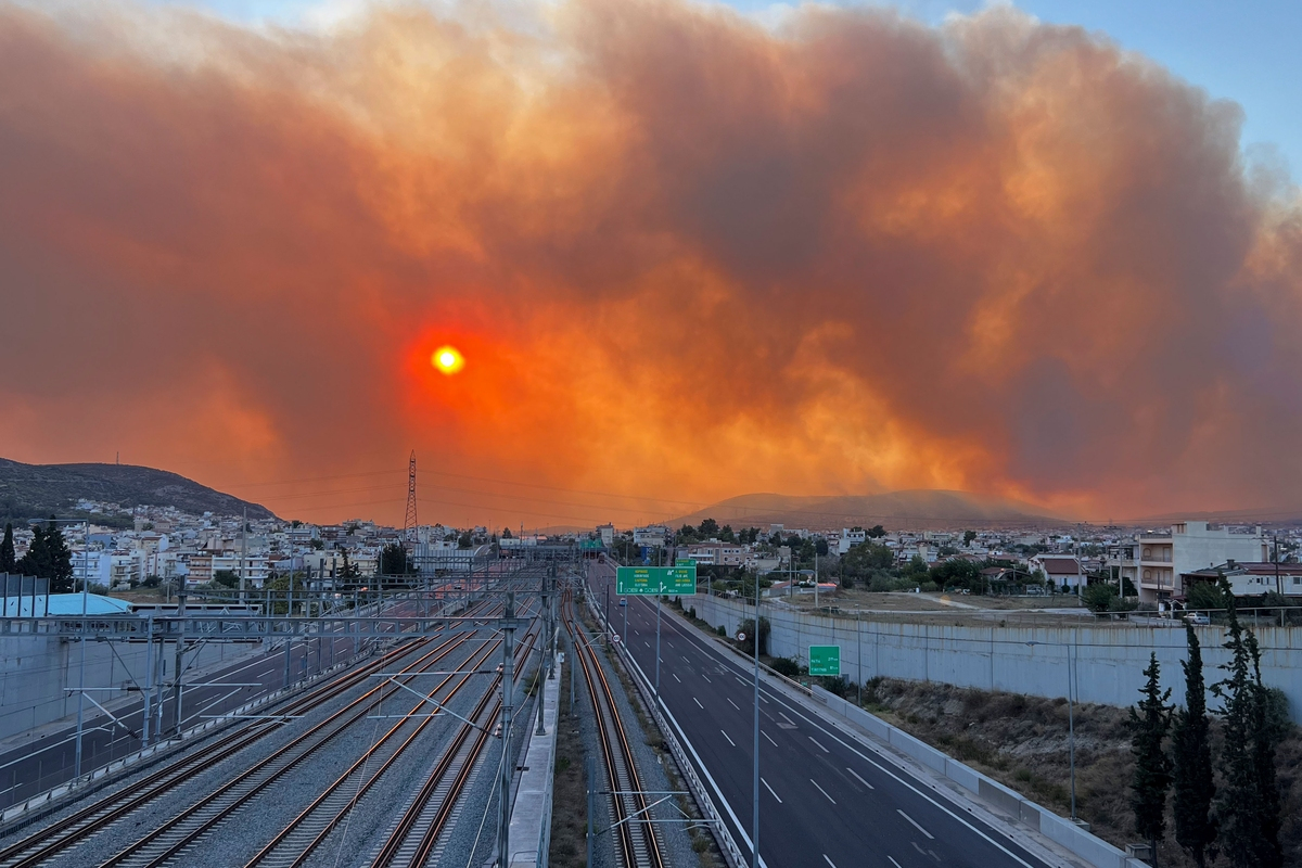 Κλέαρχος Μαρουσάκης: Εκρηκτικό «κοκτέιλ» για πυρκαγιές - Μεγάλη προσοχή στην Αττική