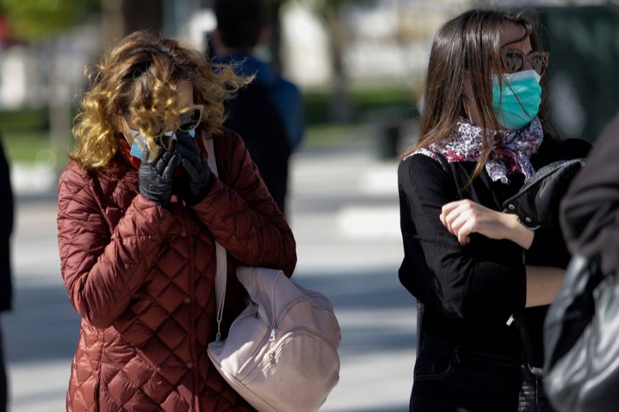 Κορονοϊός: Καταγγελίες εργαζομένων -«Μας καλούν σε επιχειρήσεις κλειστές από το νόμο»