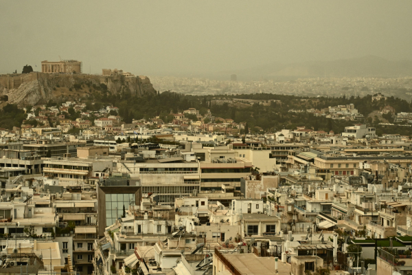 Τσατραφύλλιας: «Μην πλένετε αυτοκίνητα και μπαλκόνια μέχρι την επόμενη Πέμπτη»