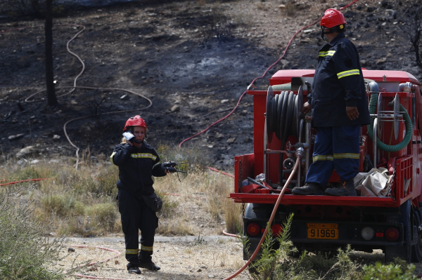 Υπό έλεγχο οι φωτιές σε Θεσσαλονίκη και Χαλκιδική