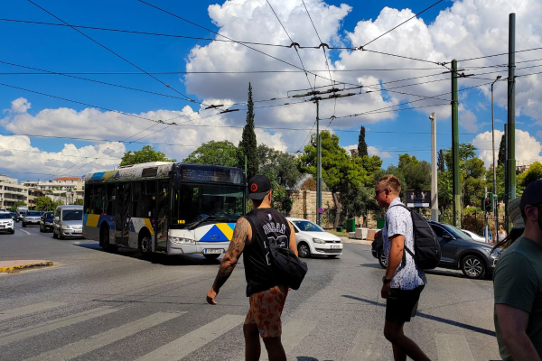 Πότε θα πέσει η θερμοκρασία: Οι μετεωρολόγοι «κύκλωσαν» την ημέρα