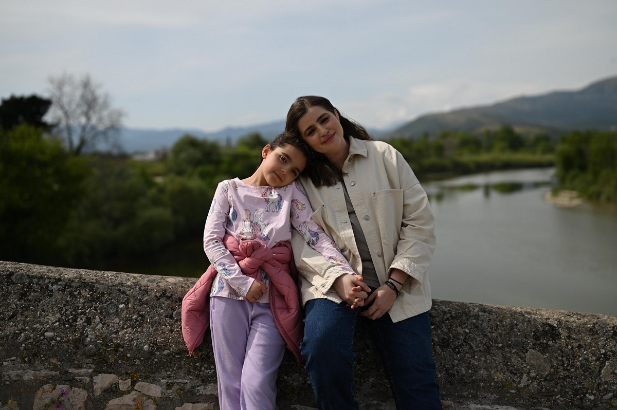 «Να με λες μαμά»: Γνωρίστε τη Ναυσικά Κόκοτα την μικρή πρωταγωνίστρια δίπλα στη Μαρία Κίτσου