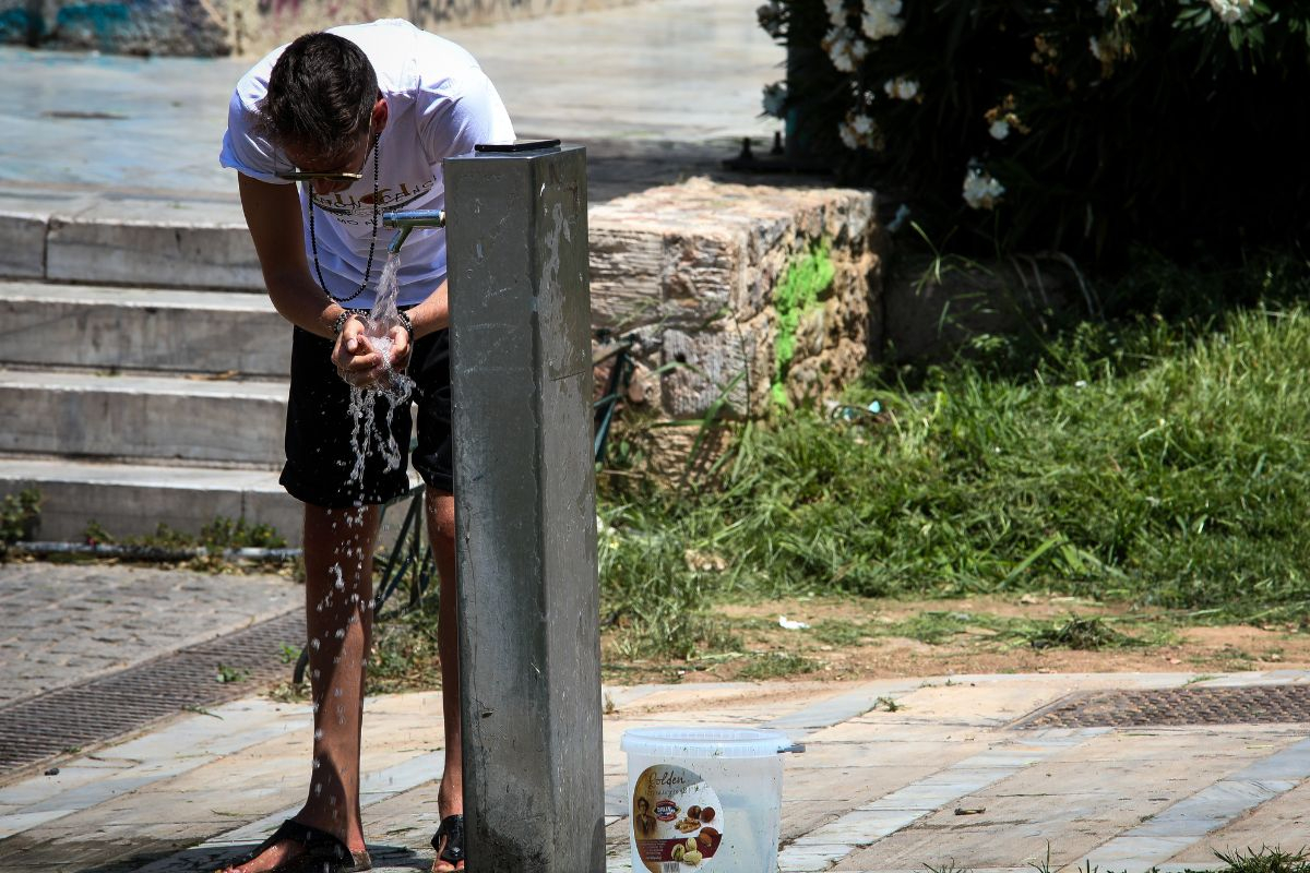 Ο ατελείωτος καύσωνας του Ιουλίου: Έρχονται πιο έντονα φαινόμενα